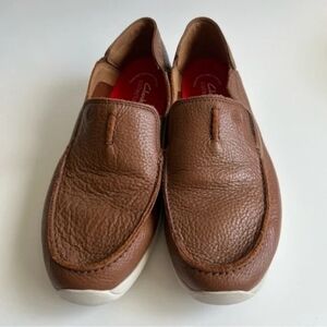Brown men boat shoes